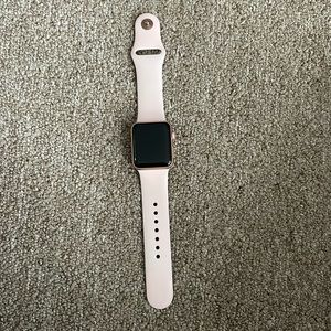 apple watch series 3